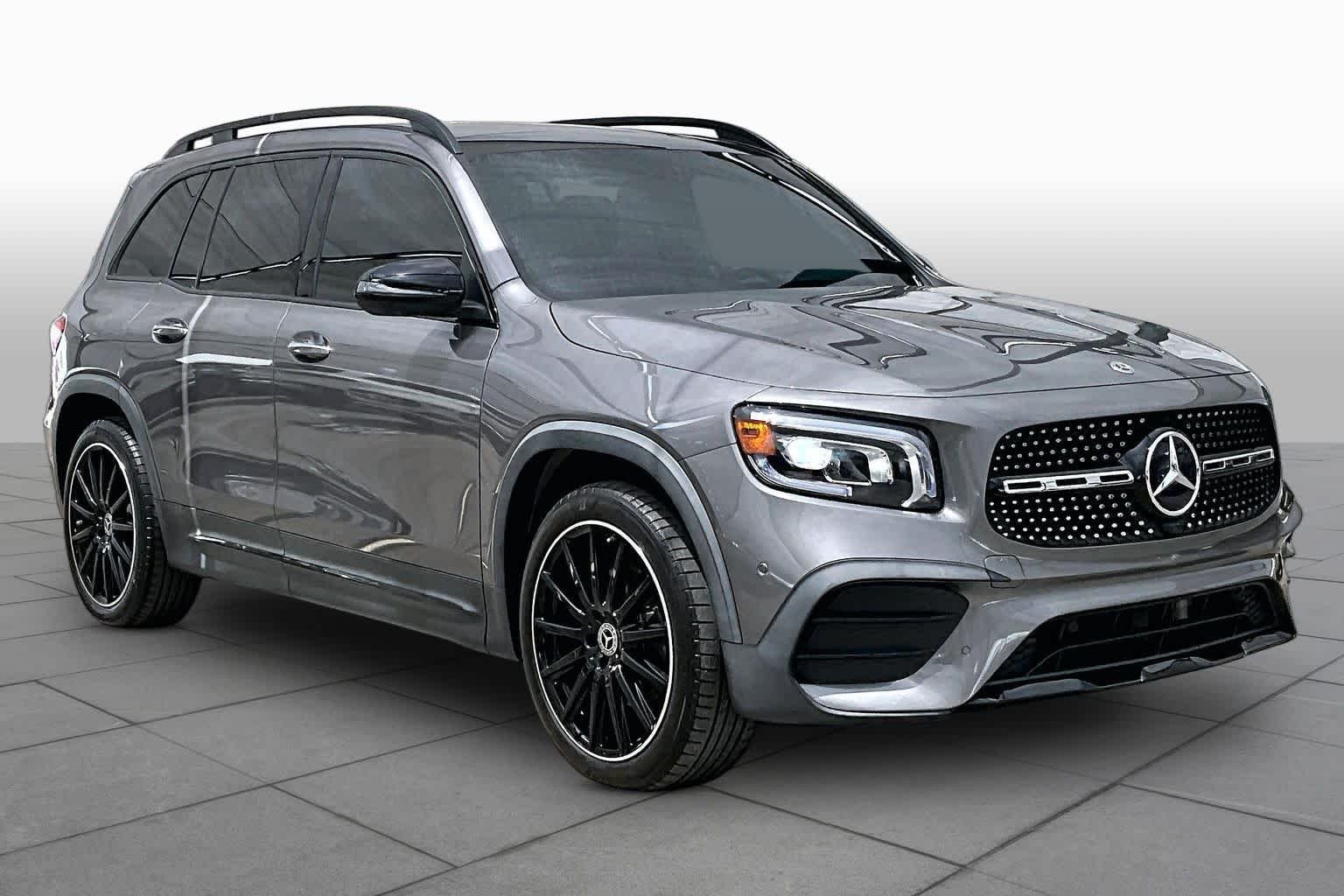 New 2023 Mountain Grey Metallic Mercedes-Benz GLB 250 image 3