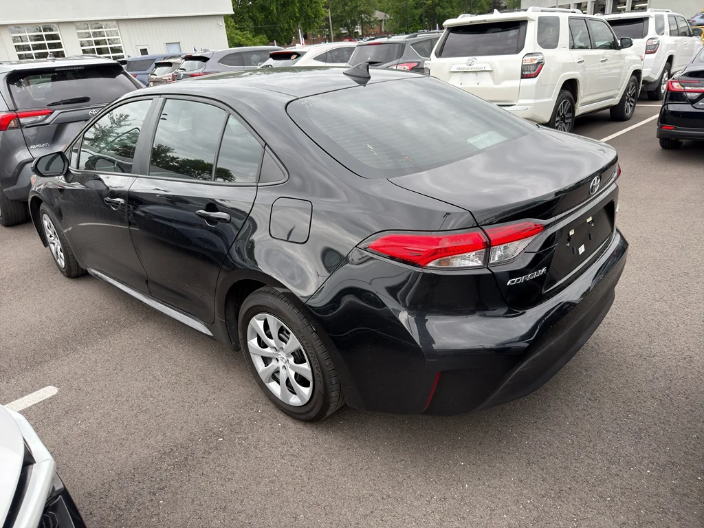 Used 2024 Midnight Black Metallic Toyota LE image 9