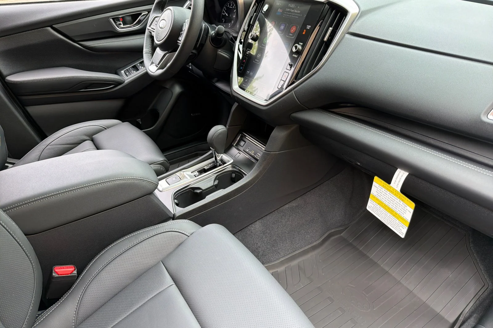 2026 Subaru Ascent Limited - Photo 16