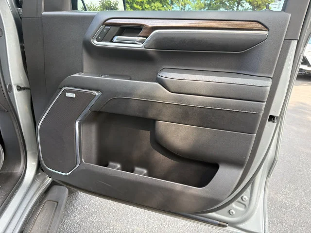 Used 2024 Sterling Gray Metallic Chevrolet LT Trail Boss image 14