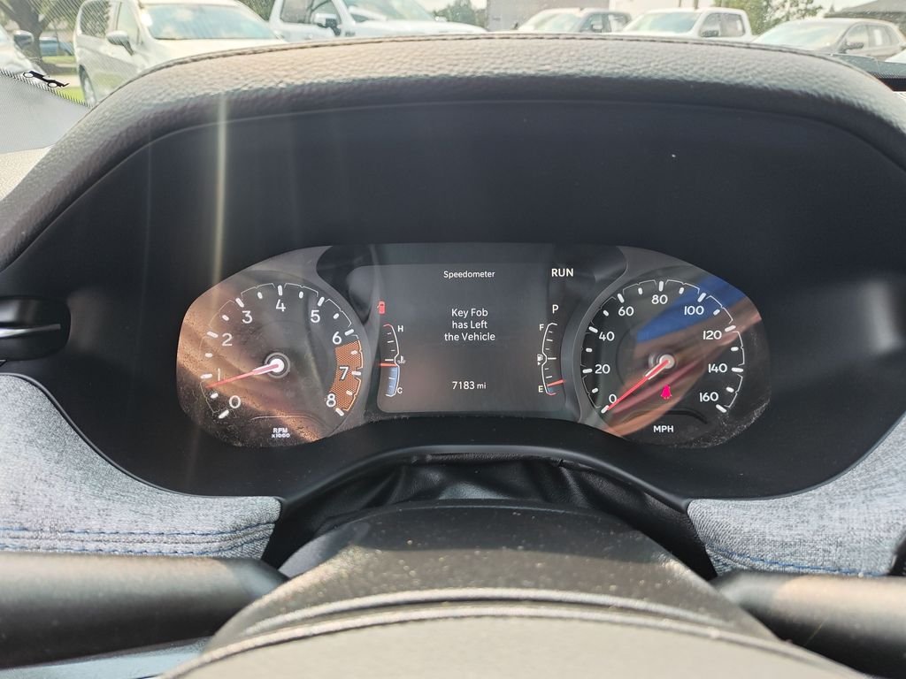 Used 2025 Silver Jeep Sport image 20