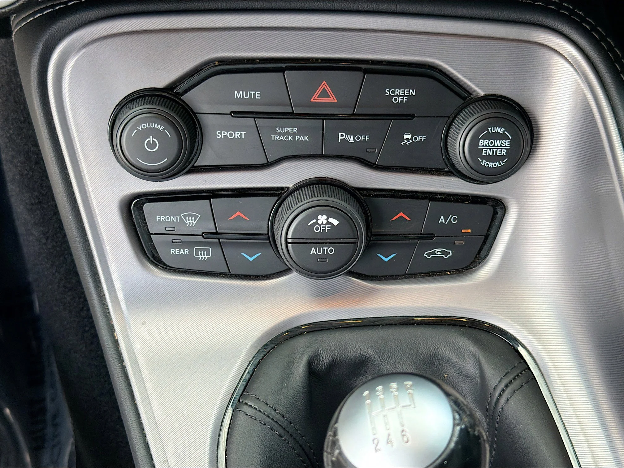 Used 2023 Pitch Black Clearcoat Dodge R/T image 31