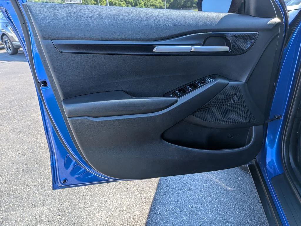 Used 2021 Blue Kia LX image 13