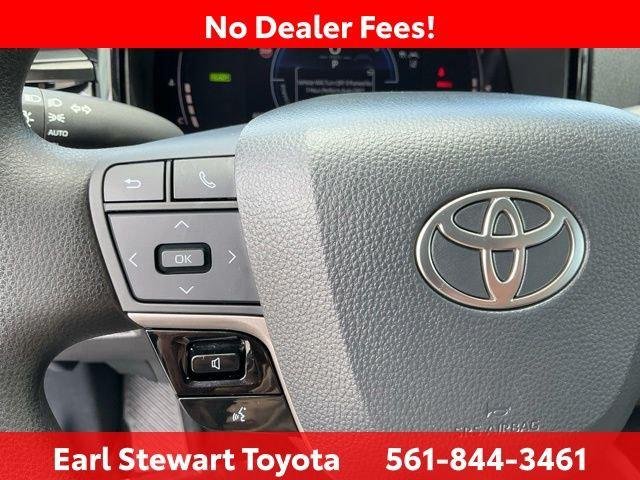 Certified Used 2025 LABRADORITE Toyota  image 41