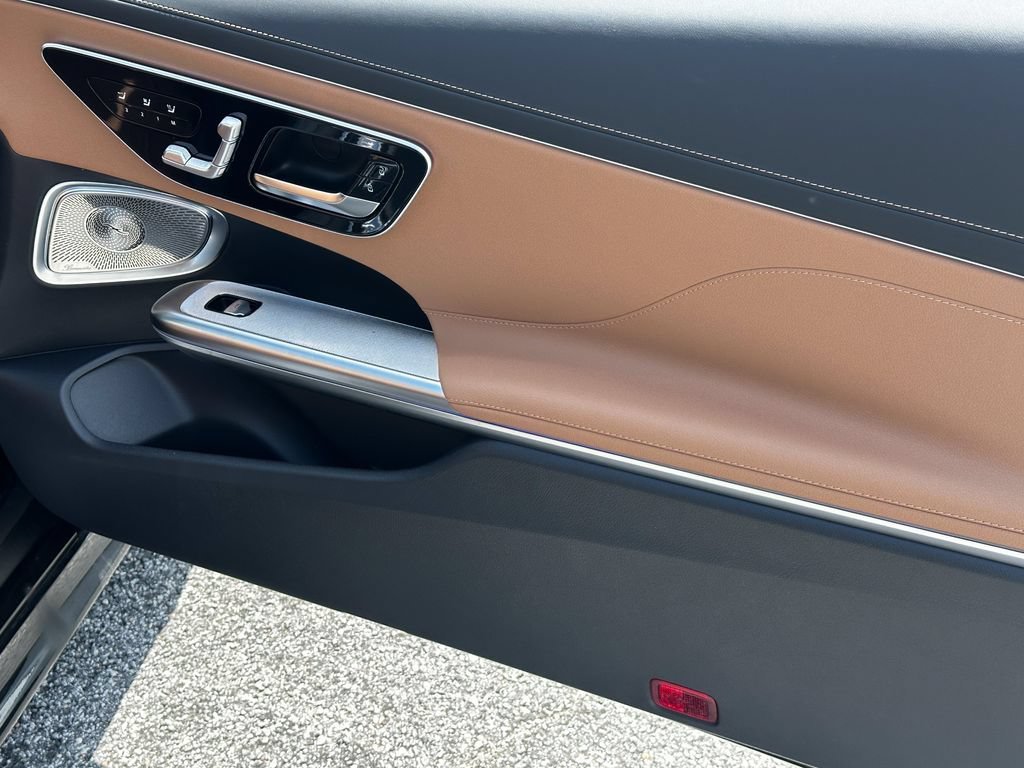 New 2026 Black Mercedes-Benz CLE 300 image 18