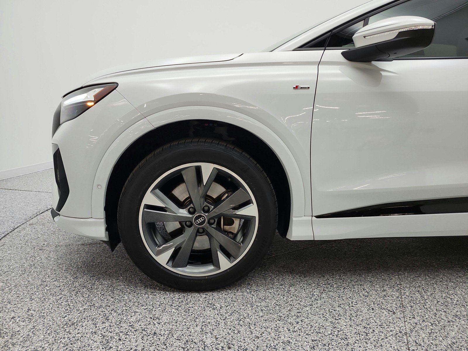 Used 2023 Glacier White Metallic Audi Premium Plus image 21