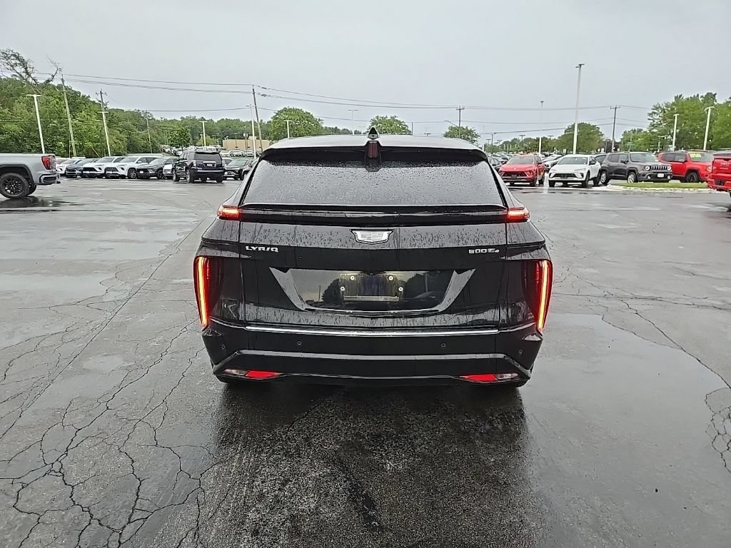 Used 2024 Stellar Black Metallic Cadillac Tech image 5