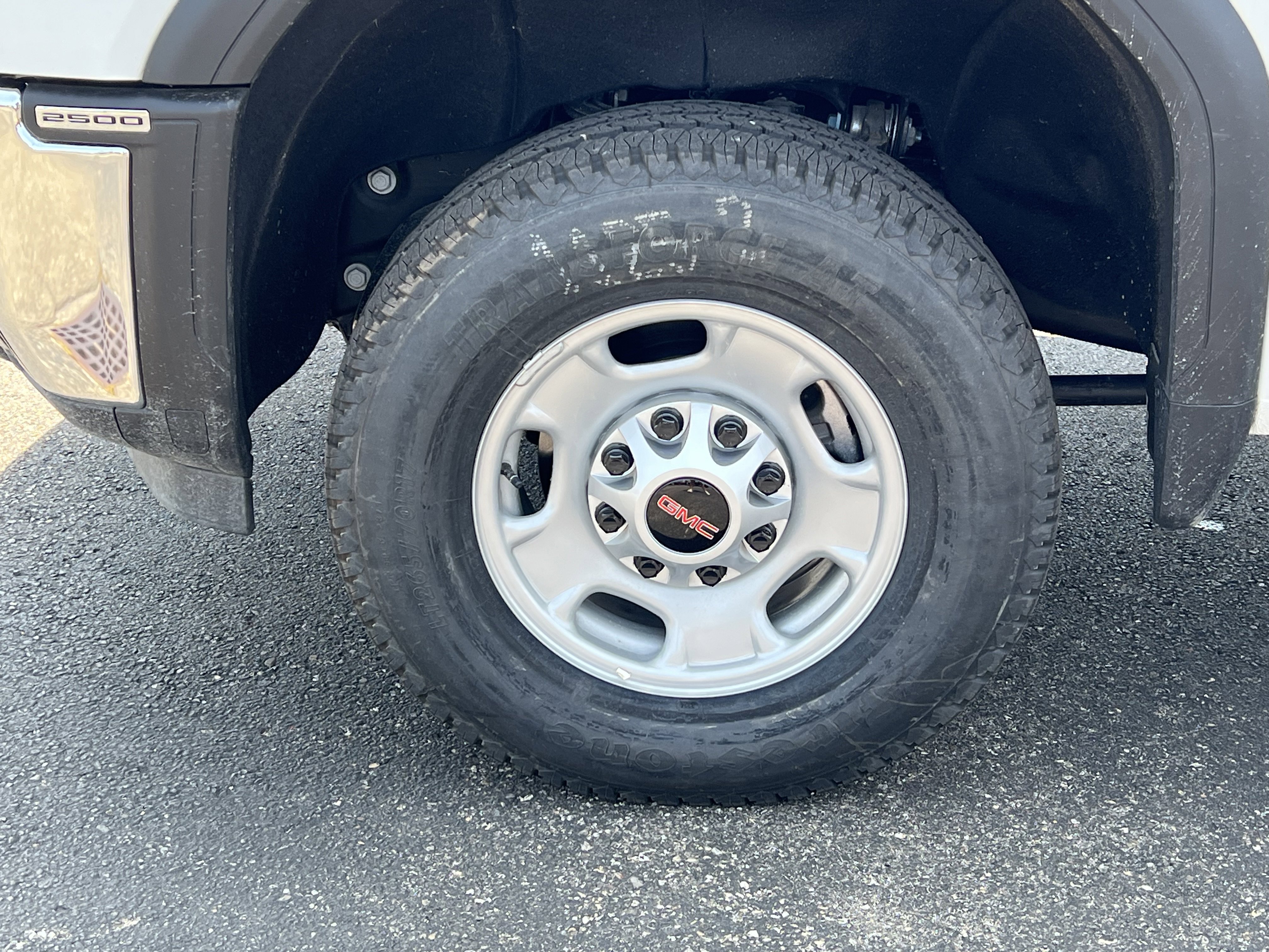 2025 GMC Sierra 2500HD Pro - Photo 10