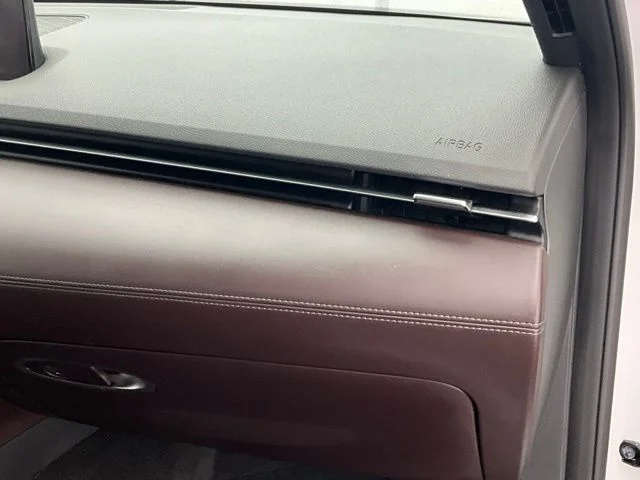 2023 GENESIS GV70 Standard - Photo 12