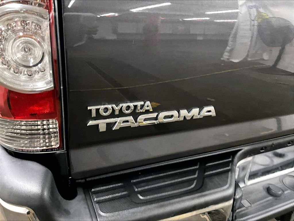 Used 2013 Gray Toyota Base image 26