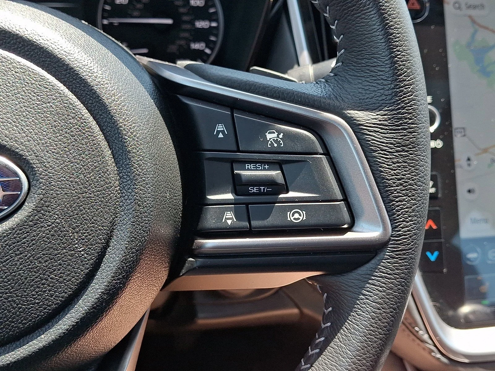 Used 2023 Ice Silver Metallic Subaru Premium image 22