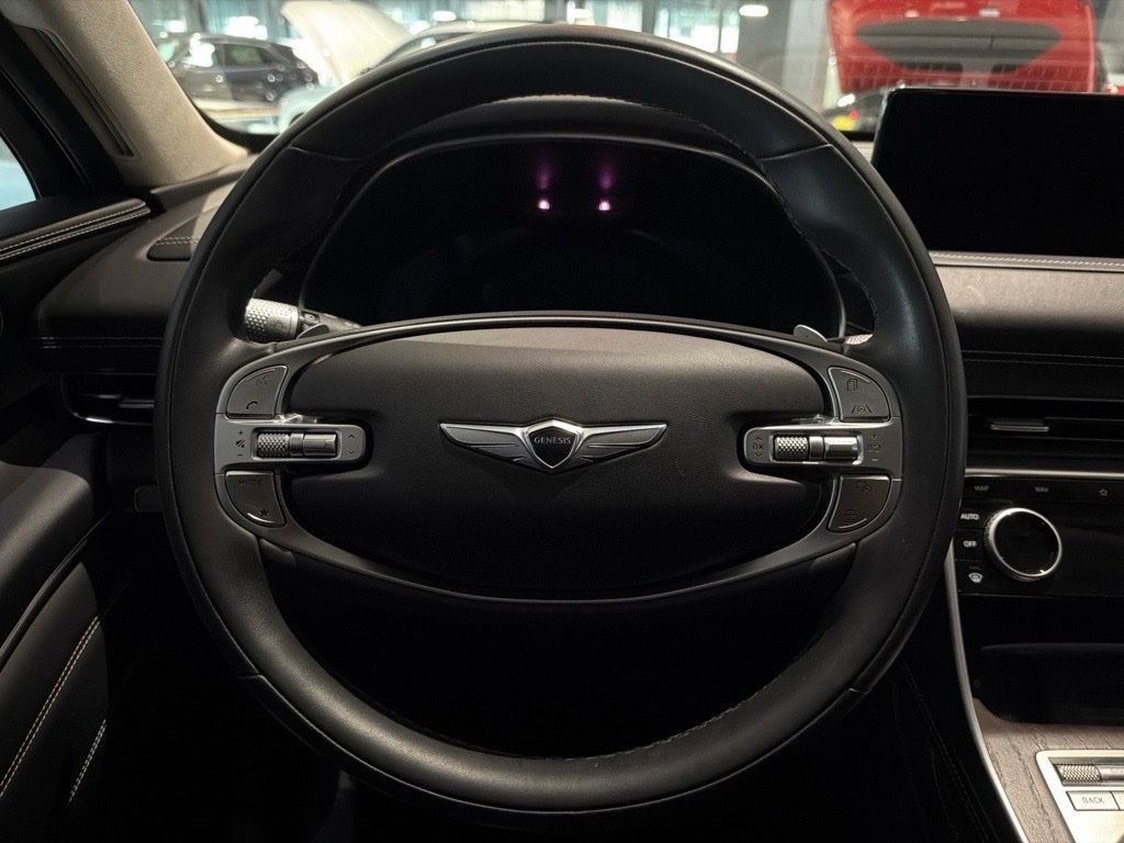 2024 GENESIS GV80 Standard - Photo 13