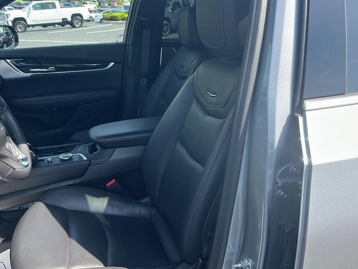 2025 Cadillac XT6 Premium Luxury - Photo 19