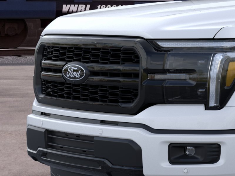 New 2026 Star White Metallic Tri-Coat Ford Lariat® image 17