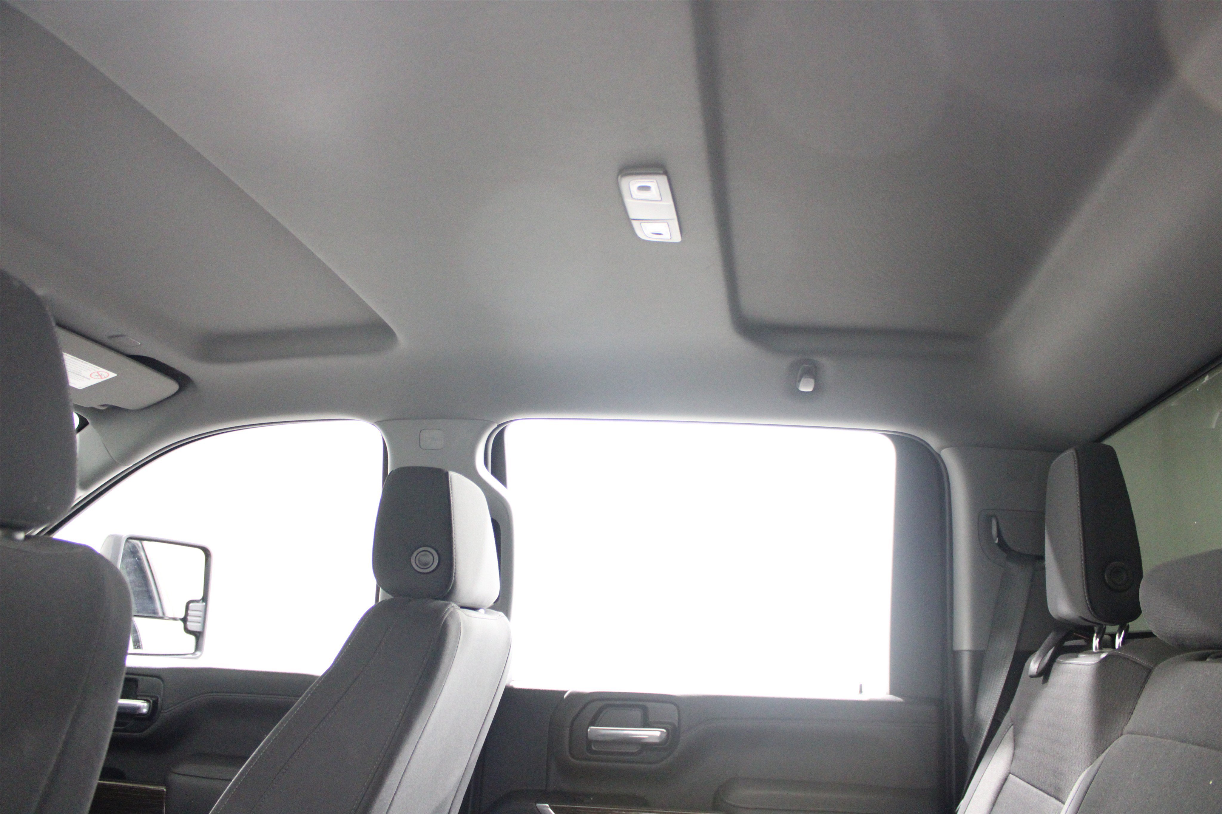 Used 2022 Black GMC SLE Crew Cab 4x4 - Lifted image 18
