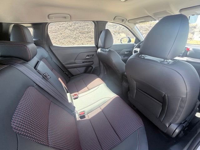 New 2026 Aspen White TriCoat / Super Black Two-tone Nissan SR image 27
