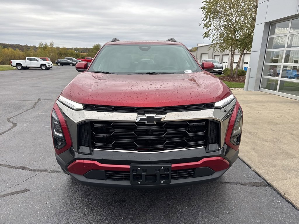 2026 Chevrolet Equinox ACTIV photo 2