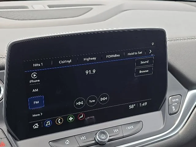 Used 2025 Gray Chevrolet LT image 29
