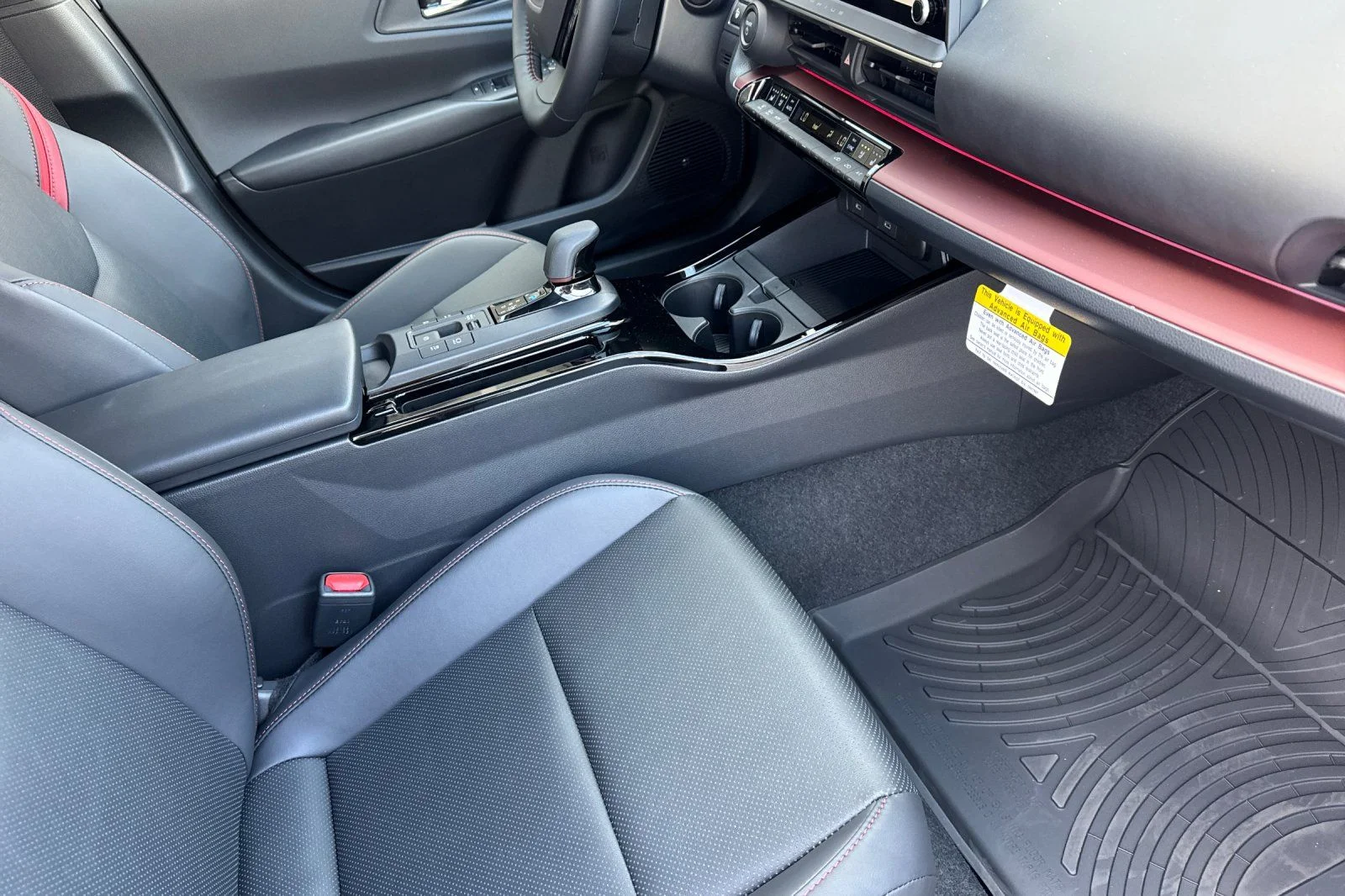 New 2027 Wind Chill Pearl Toyota XSE Premium image 18