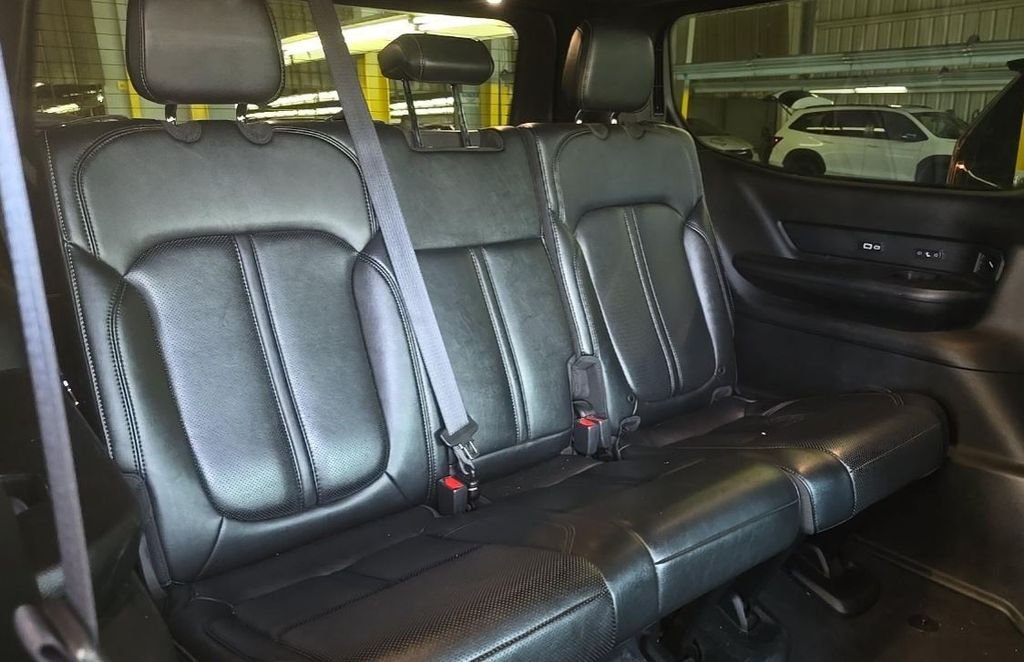 Used 2023 Black Jeep Series III image 12