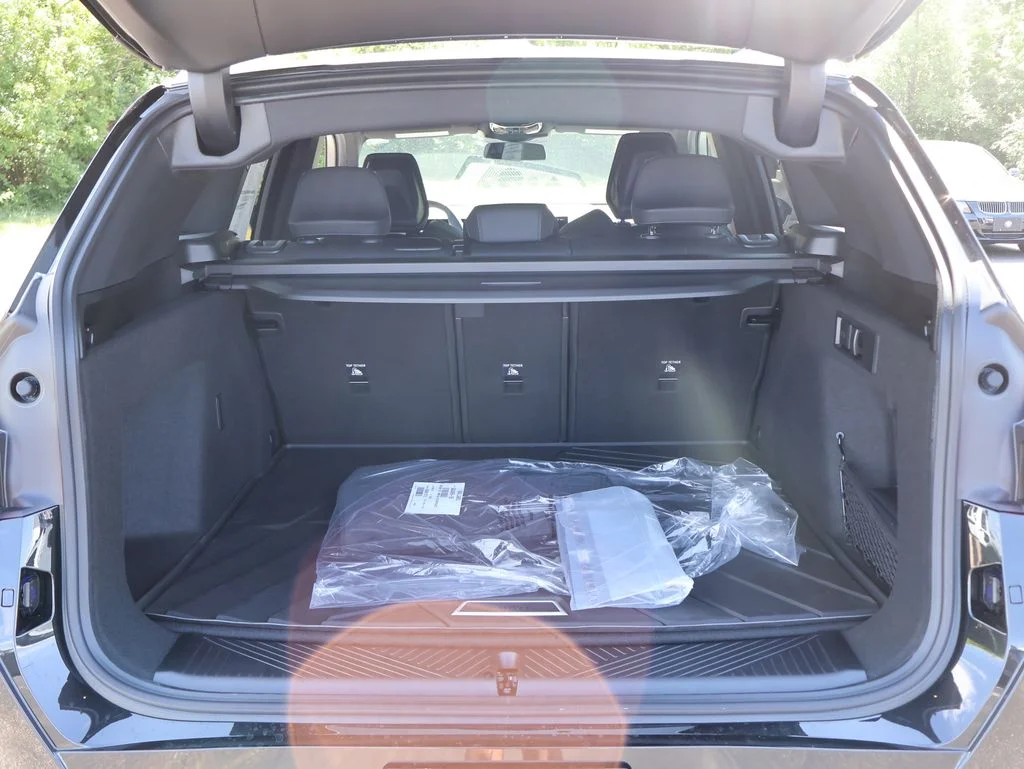 2025 BMW X3 30 - Photo 27