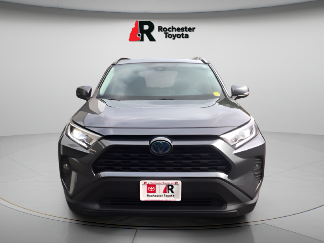 Used 2021 Gray Toyota XLE image 2