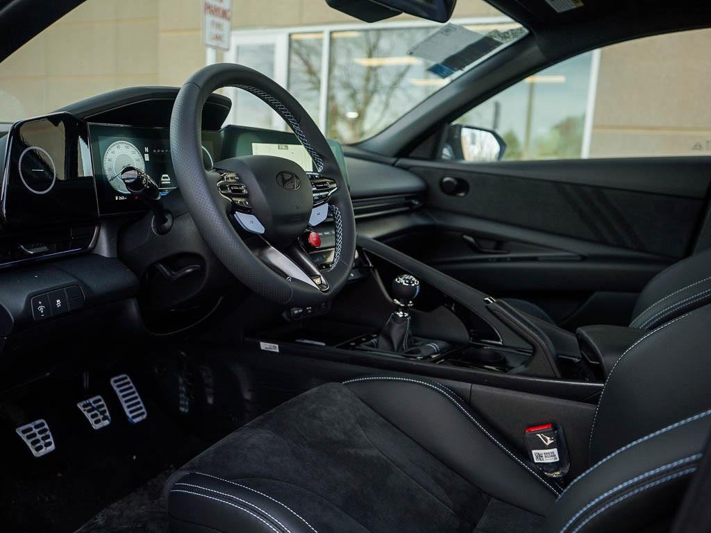 New 2026 Abyss Black Hyundai Manual FWD image 39