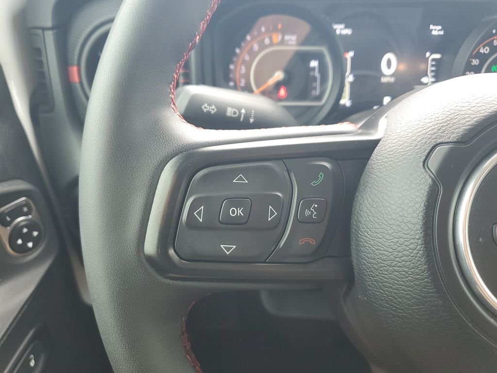 Used 2024 White Jeep Rubicon image 21