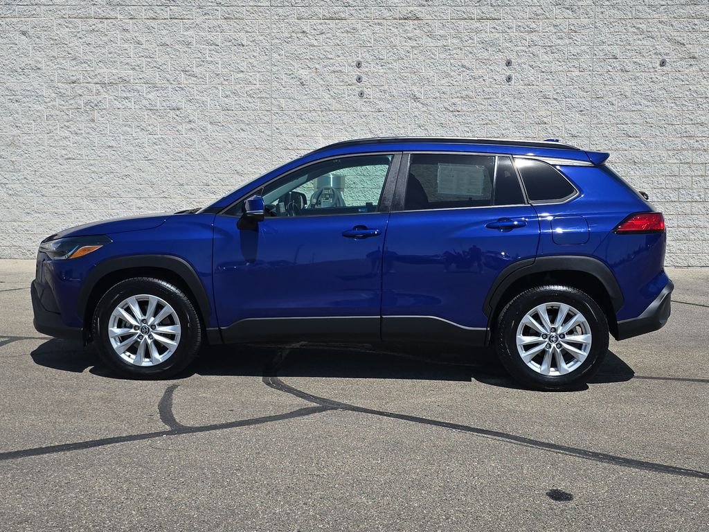 Used 2023 Blue Toyota LE image 10