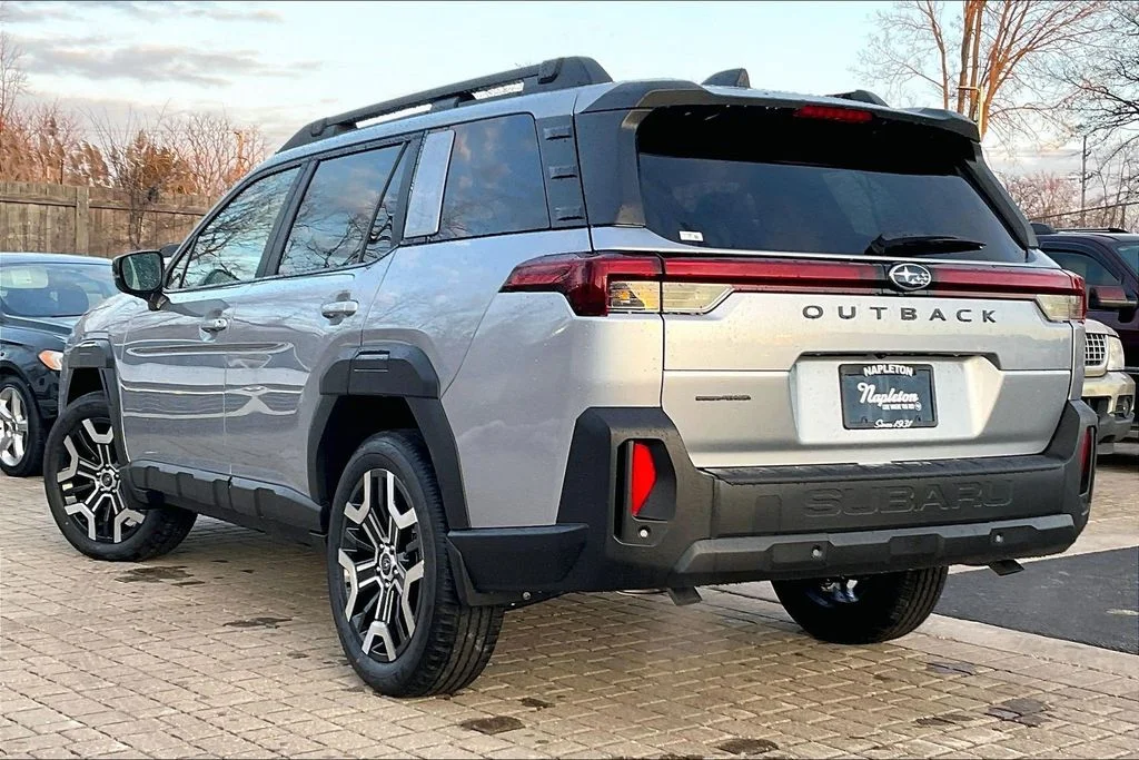 New 2026 ICE SILVER METALLIC Subaru Touring XT image 3