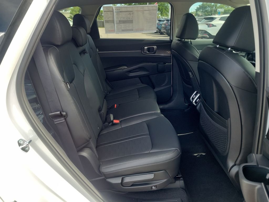 New 2026 White Kia S image 12