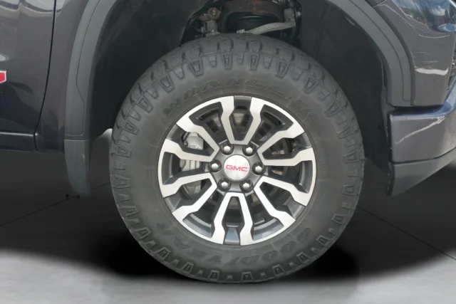 Used 2023 Silver GMC AT4 image 37