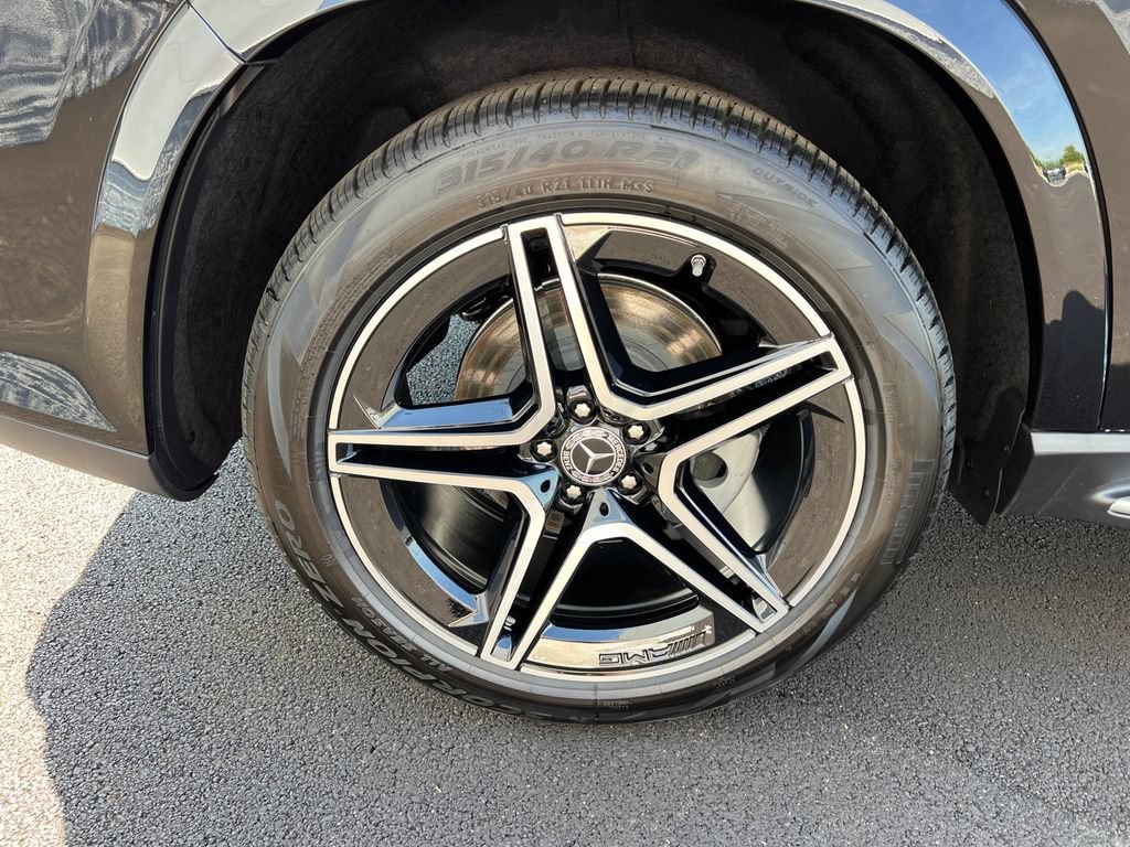 New 2026 Obsidian Black Metallic Mercedes-Benz GLS 450 image 76