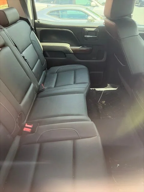 Used 2018 Red GMC SLT image 7