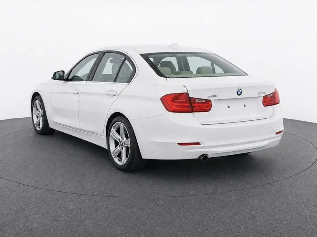 Used 2014 White BMW 320i xDrive image 7