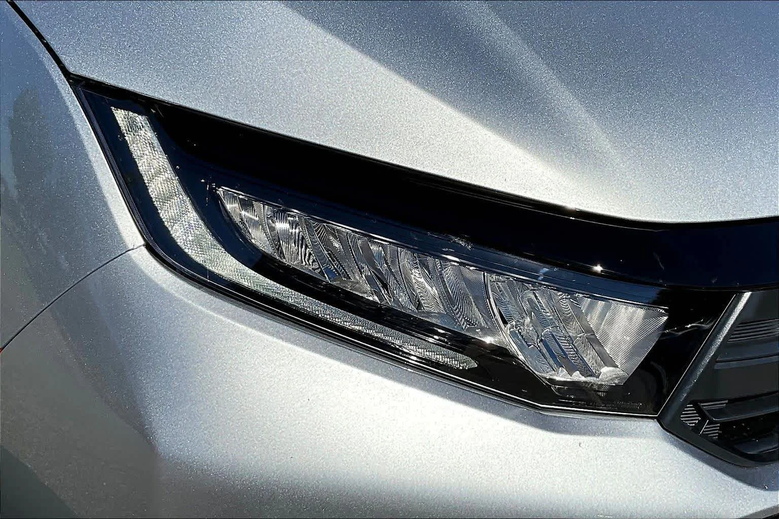 New 2027 Solar Silver Metallic Honda EX-L image 13