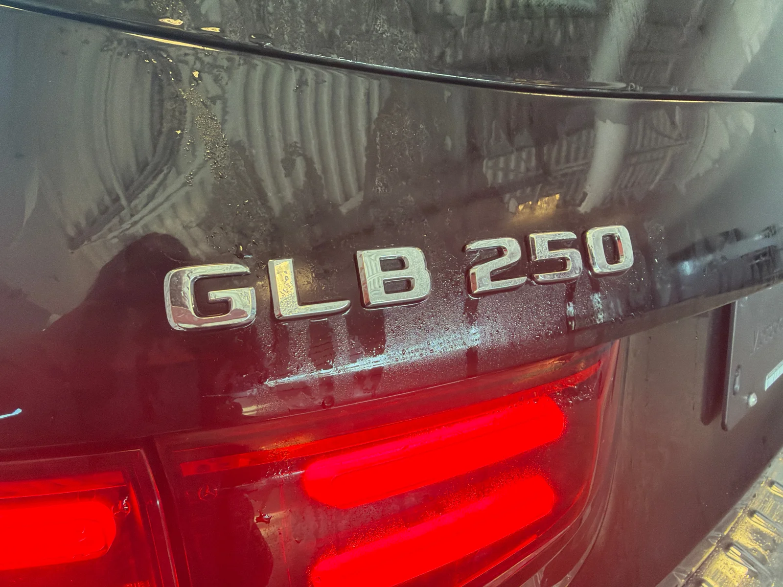 Certified Used 2025 Black Mercedes-Benz Glb 250 image 27