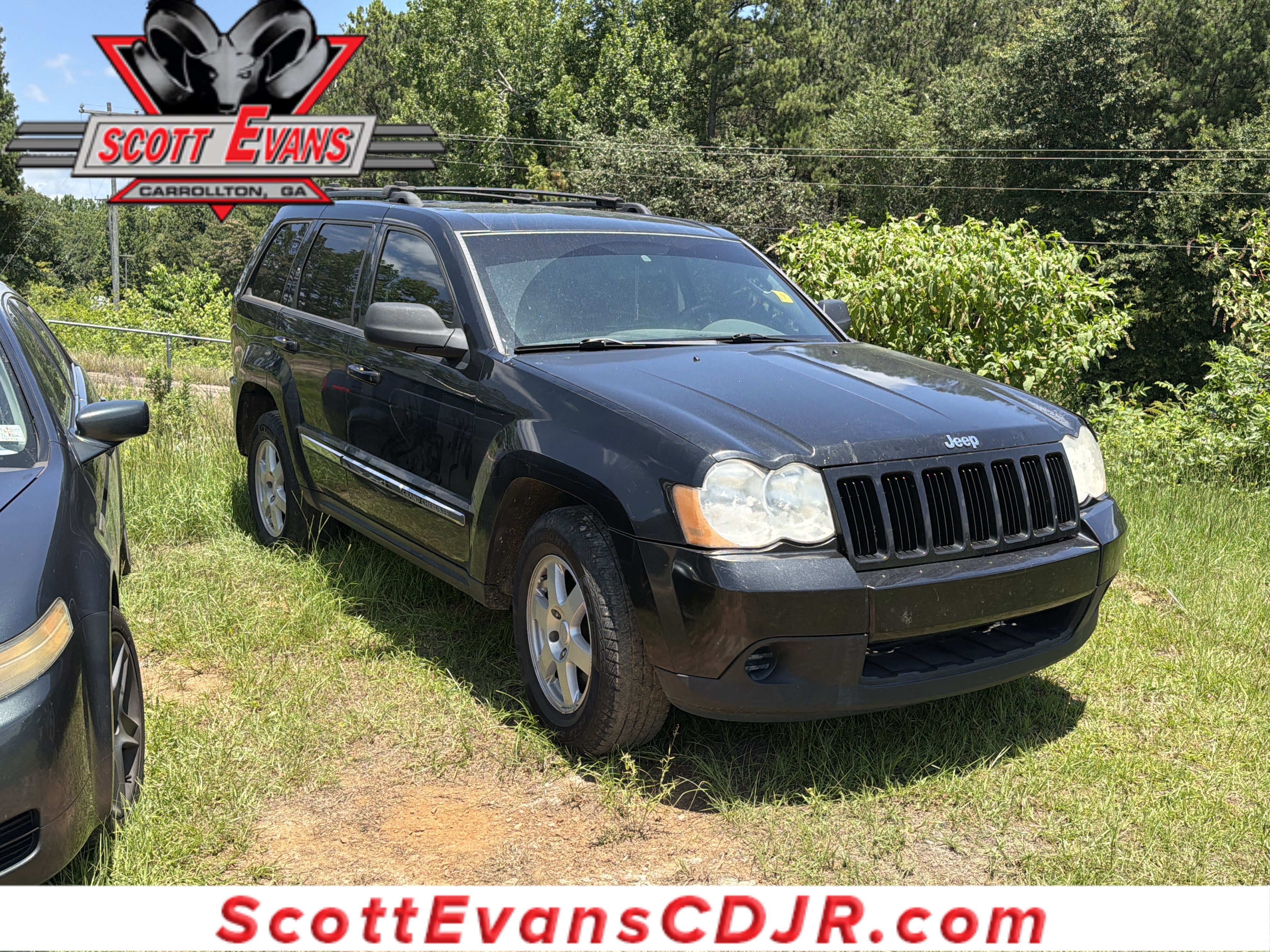 2010 Jeep Grand Cherokee Laredo's photo