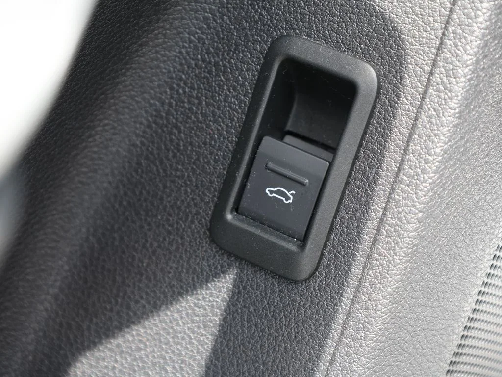 Used 2021 White Audi Premium image 13