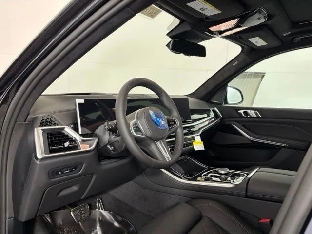New 2026 Black Sapphire Metallic BMW xDrive40i image 8