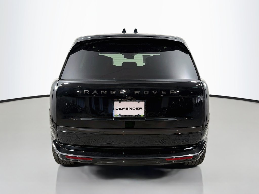 New 2027 Santorini Black Land Rover SE image 6