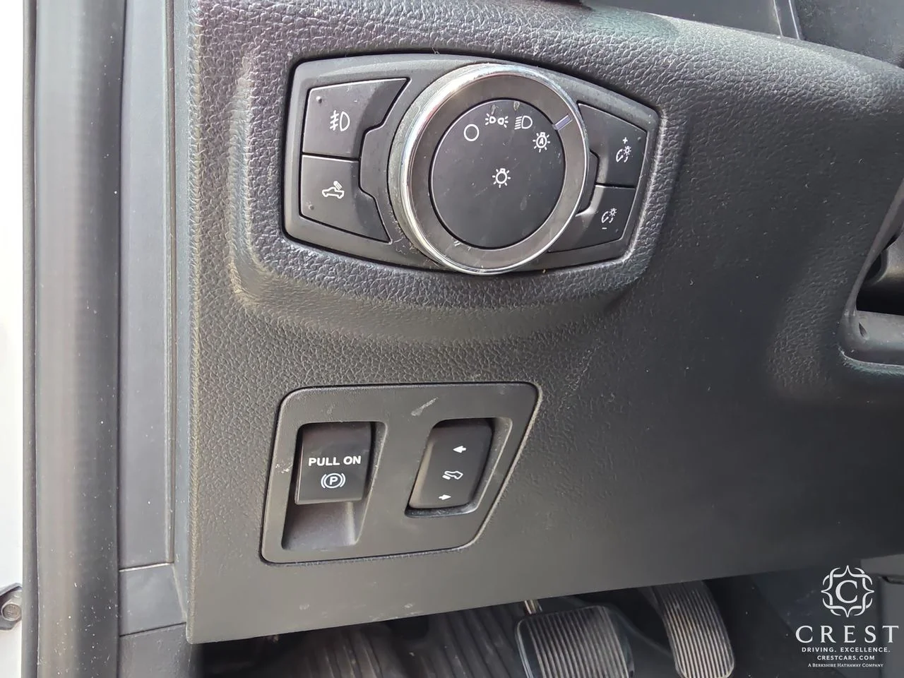 Used 2020 Oxford White Ford  image 11