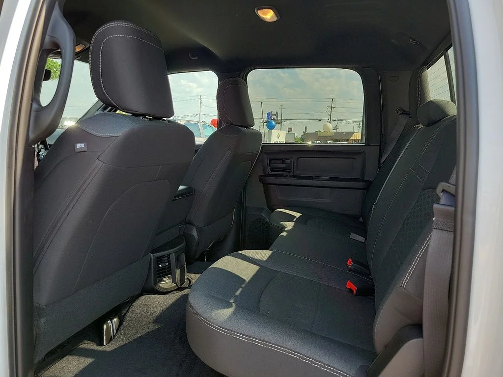 2025 RAM 2500 Tradesman - Photo 9