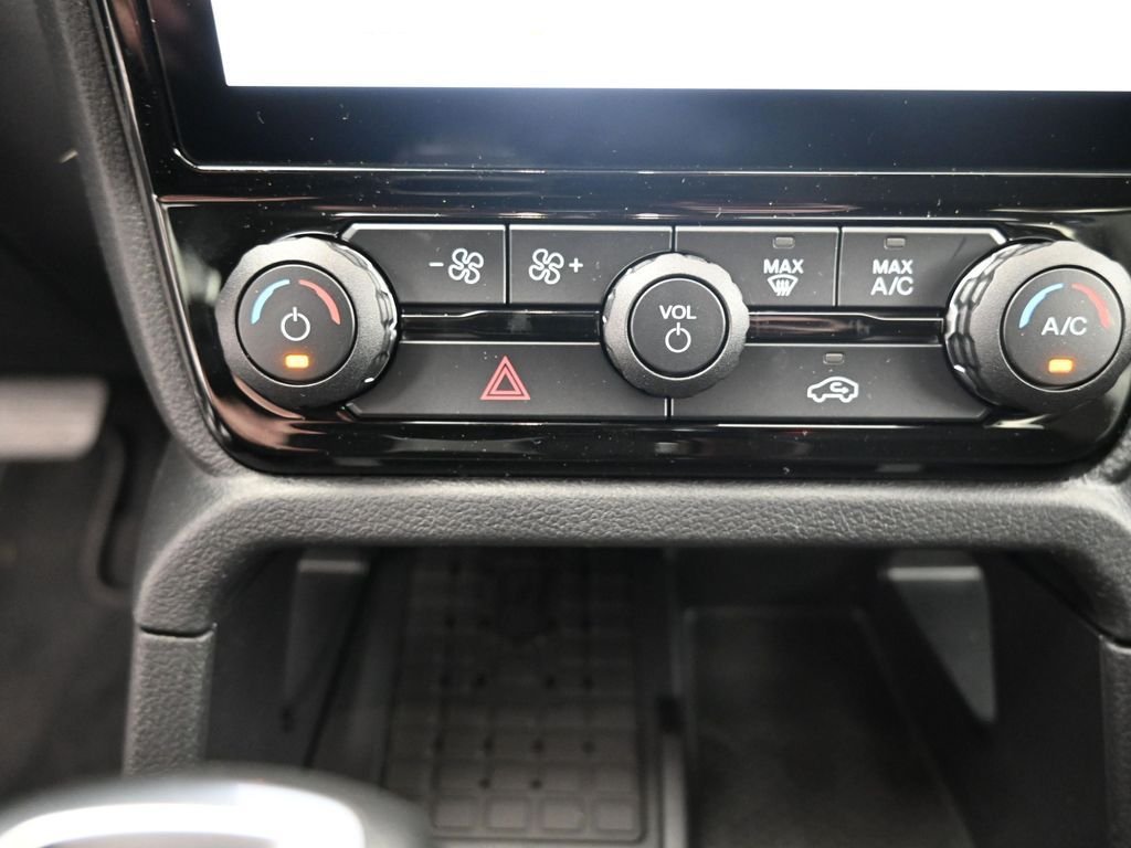 2025 Ford Ranger XLT - Photo 16