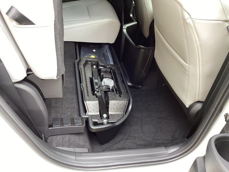 New 2026 White Hyundai SEL image 13