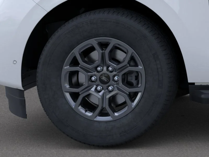 New 2026 Oxford White Ford Active image 42