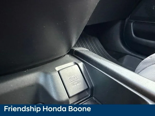 Used 2018 Red Honda Touring image 34