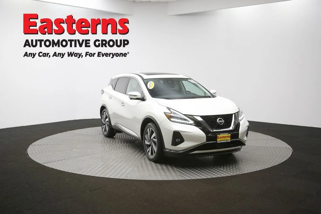 Used 2023 White Nissan SL image 49