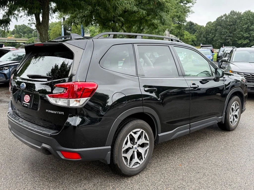 Used 2024 Black Subaru Premium image 10