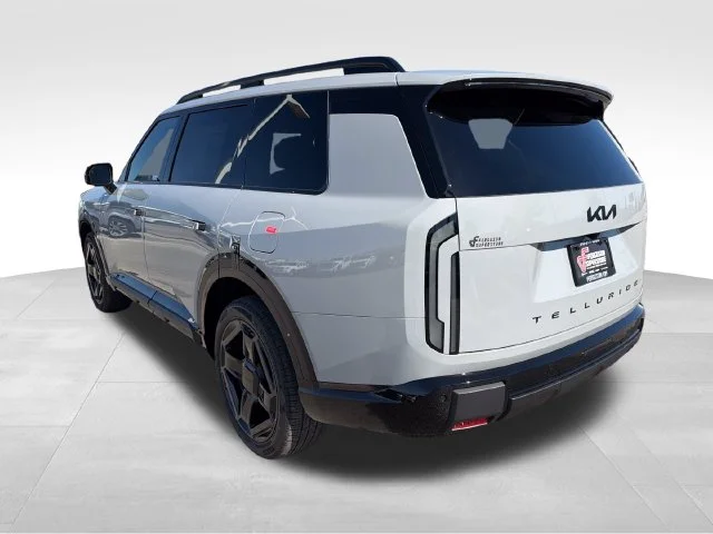New 2027 Wolf Gray Kia X-Line EX image 5
